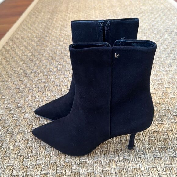 NEW Without Box Larroude Mini Kate Black Suede Pointy Toe Bootie 7 - Picture 6 of 7